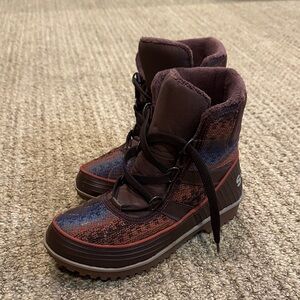 Sorel Brown and Red Winter Boots
